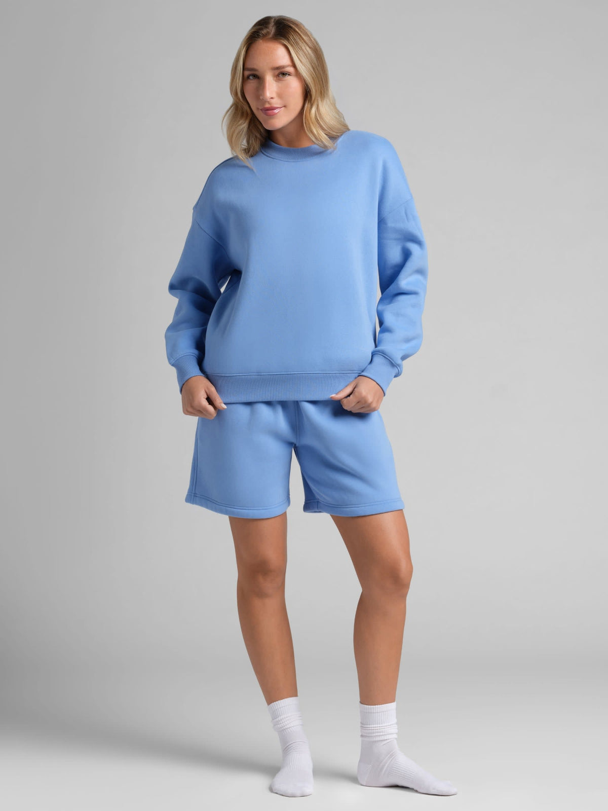 Basic Crop Crew - Cropped Crewneck Sweatshirt