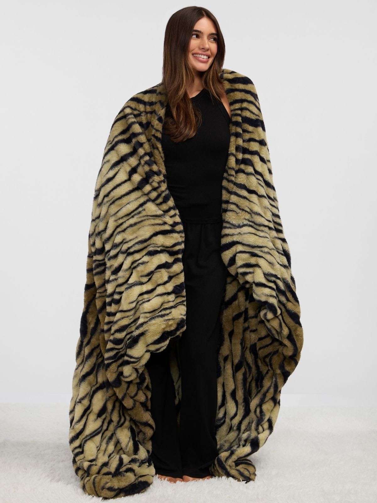 Dreamer Blanket - Super Soft, Cozy Oversized Blanket