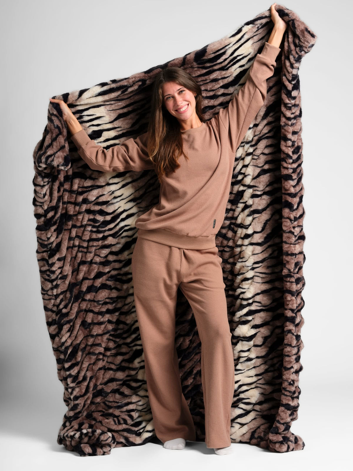 Dreamer Blanket - Super Soft, Cozy Oversized Blanket