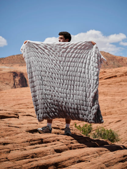 Dreamer Blanket - Super Soft, Cozy Oversized Blanket