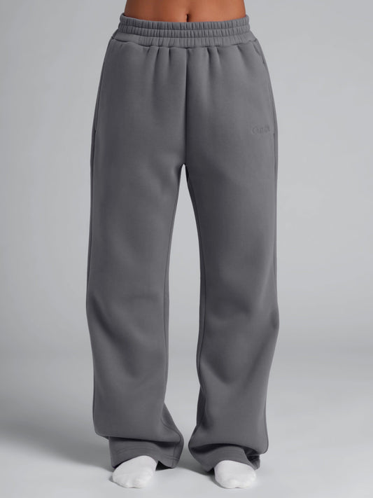 Signature Straight Leg Sweatpants - Fleece Sweats