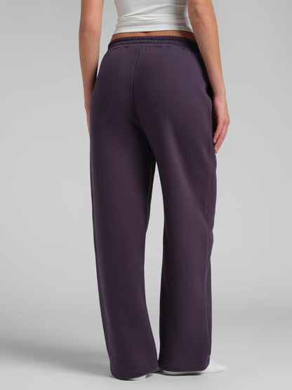 Minimalist Straight Leg Sweatpants - Long