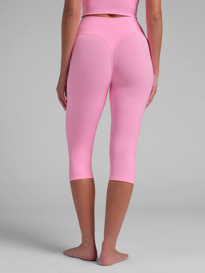 ComfrtCore 2.0 High-Waist Capri 18" - Short Knee Length Capri