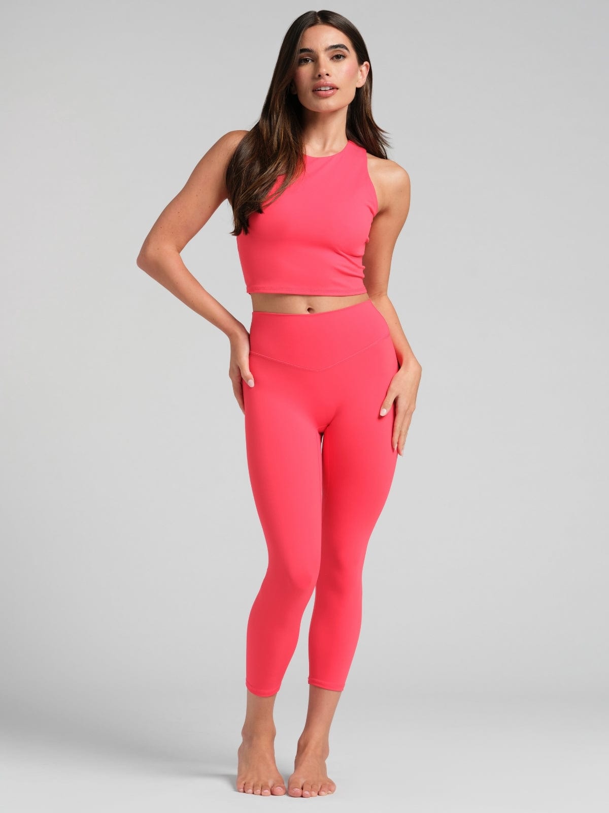 ComfrtCore 2.0 High Neck Crop Tank - Athletic Gym Top