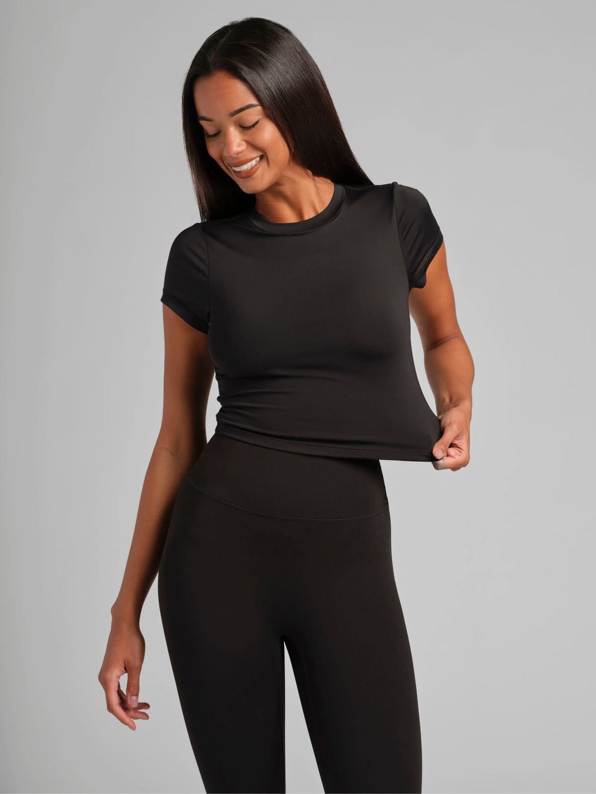 ComfrtCore Crop Tee - Fitted Athleisure Cropped Tee