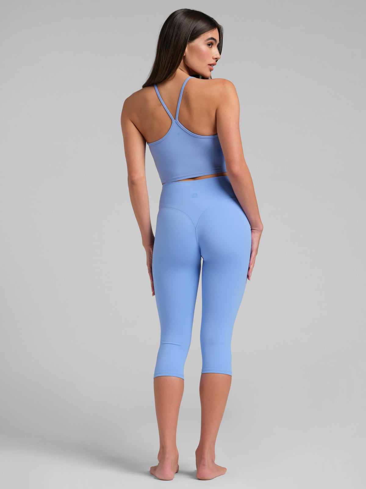 ComfrtCore 2.0 High-Waist Capri 18" - Short Knee Length Capri