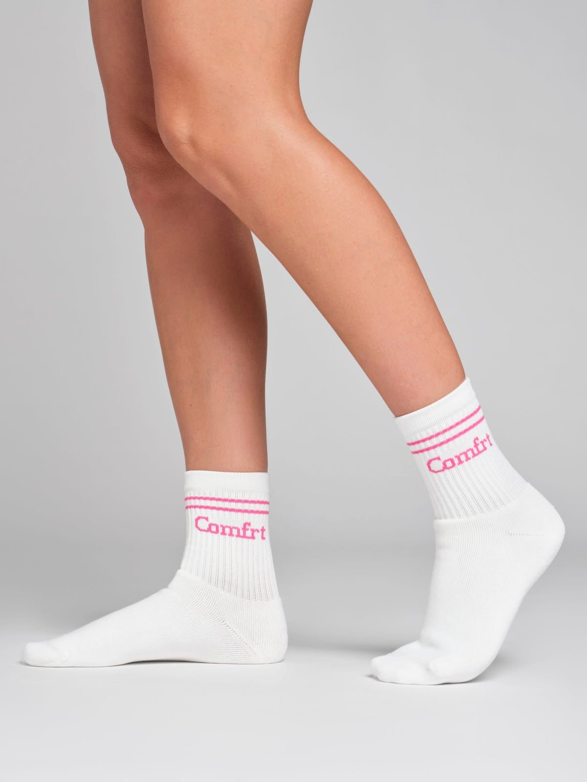 Stripe Trim Ankle Socks - Athletic Socks