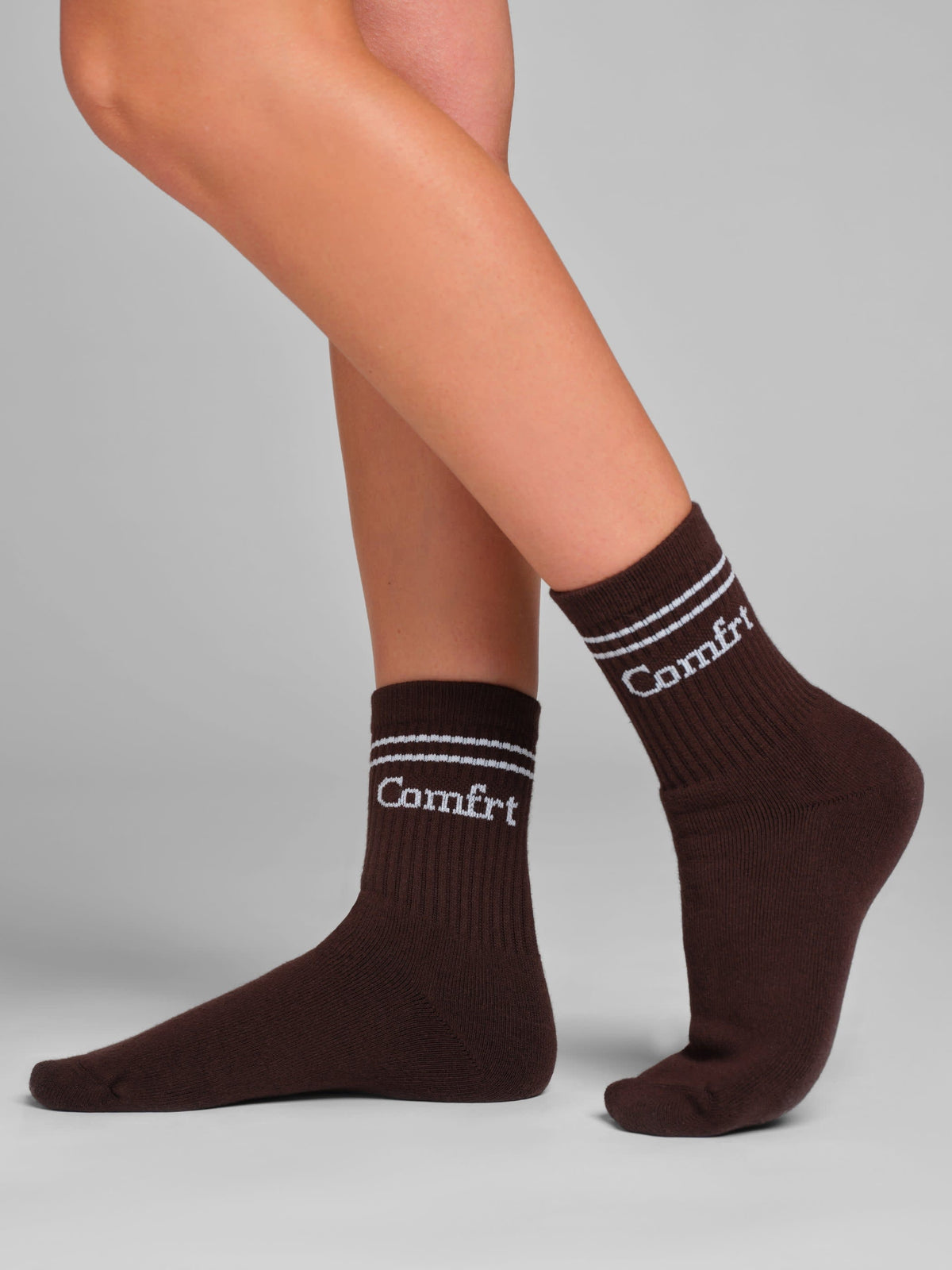 Stripe Trim Ankle Socks - Athletic Socks