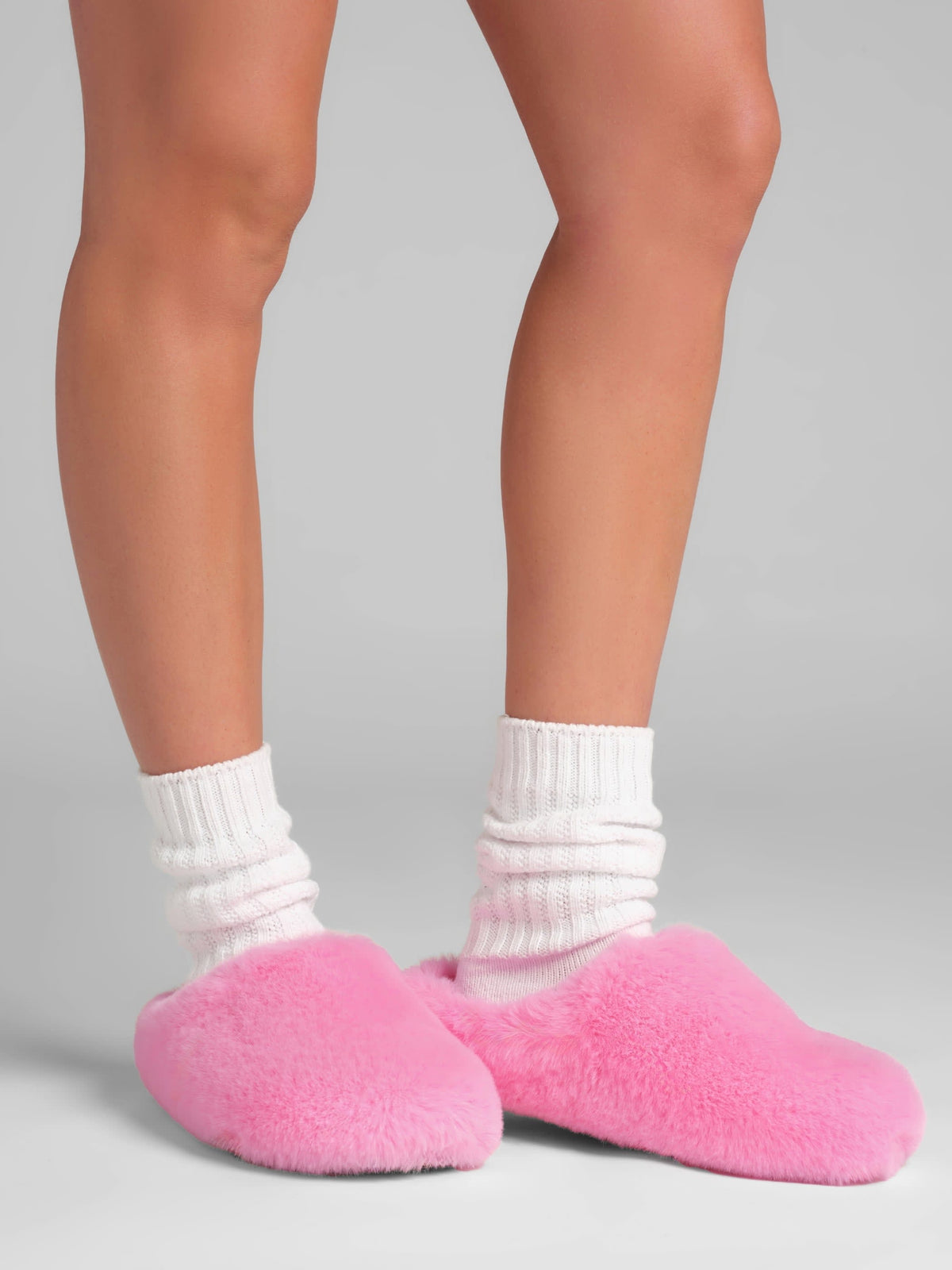 Dreamer Slipper - Plush Slip-On Shoe