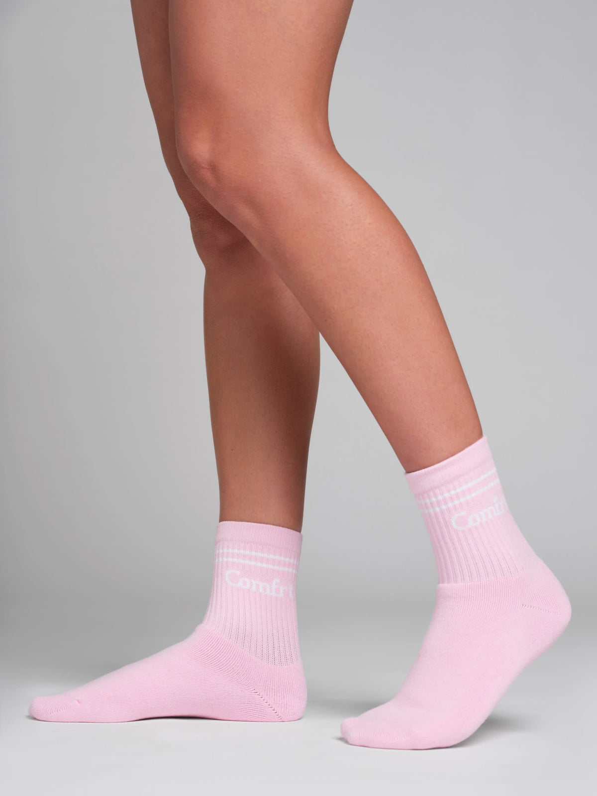 Stripe Trim Ankle Socks - Athletic Socks